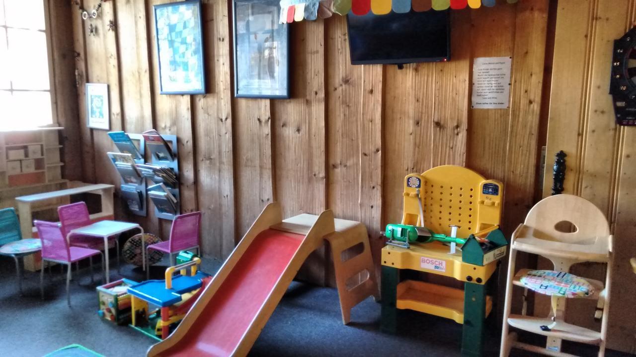 Schwaigeralm Hotel Кройт Екстериор снимка
